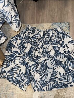 Matching short and top set